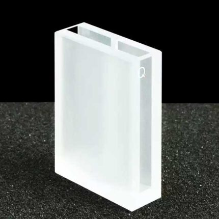 Kwarts Macro Cuvette, 30mm, 5ml, Pinnen kunnen in de zijwand worden gestoken, gelijmd