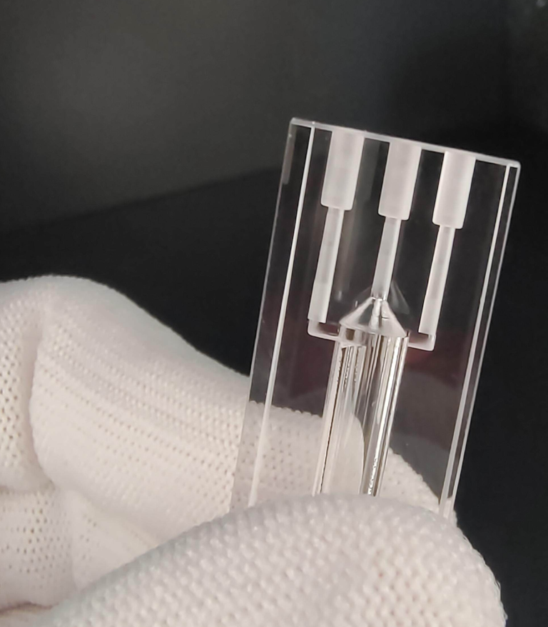 Reaction Detection Flow Cell, Customizable, JGS-1 Quartz, OCB, Acid & Alkali Resistant