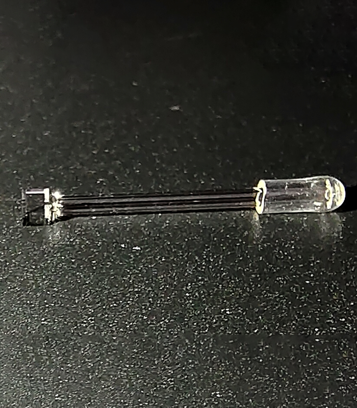 2mm Square Vacuum Cell, Tight Sealing, SCHOTT Borosilicate Glass, 90% Transmittance, Customizable